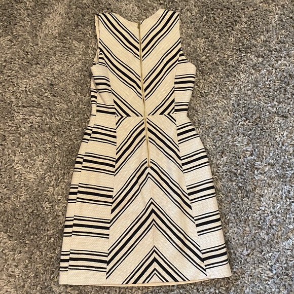 H&M Dress - Picture 2 of 3